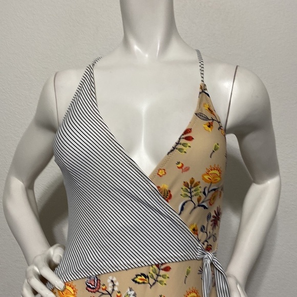 CupShe NEW Boho Floral Striped Wrap Swim One Piece Bathing Suit Size S - Picture 4 of 11
